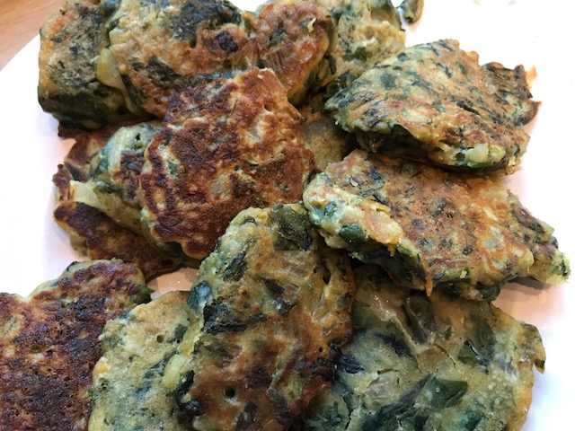 Snijbietkoekjes vrij naar Ottolenghi