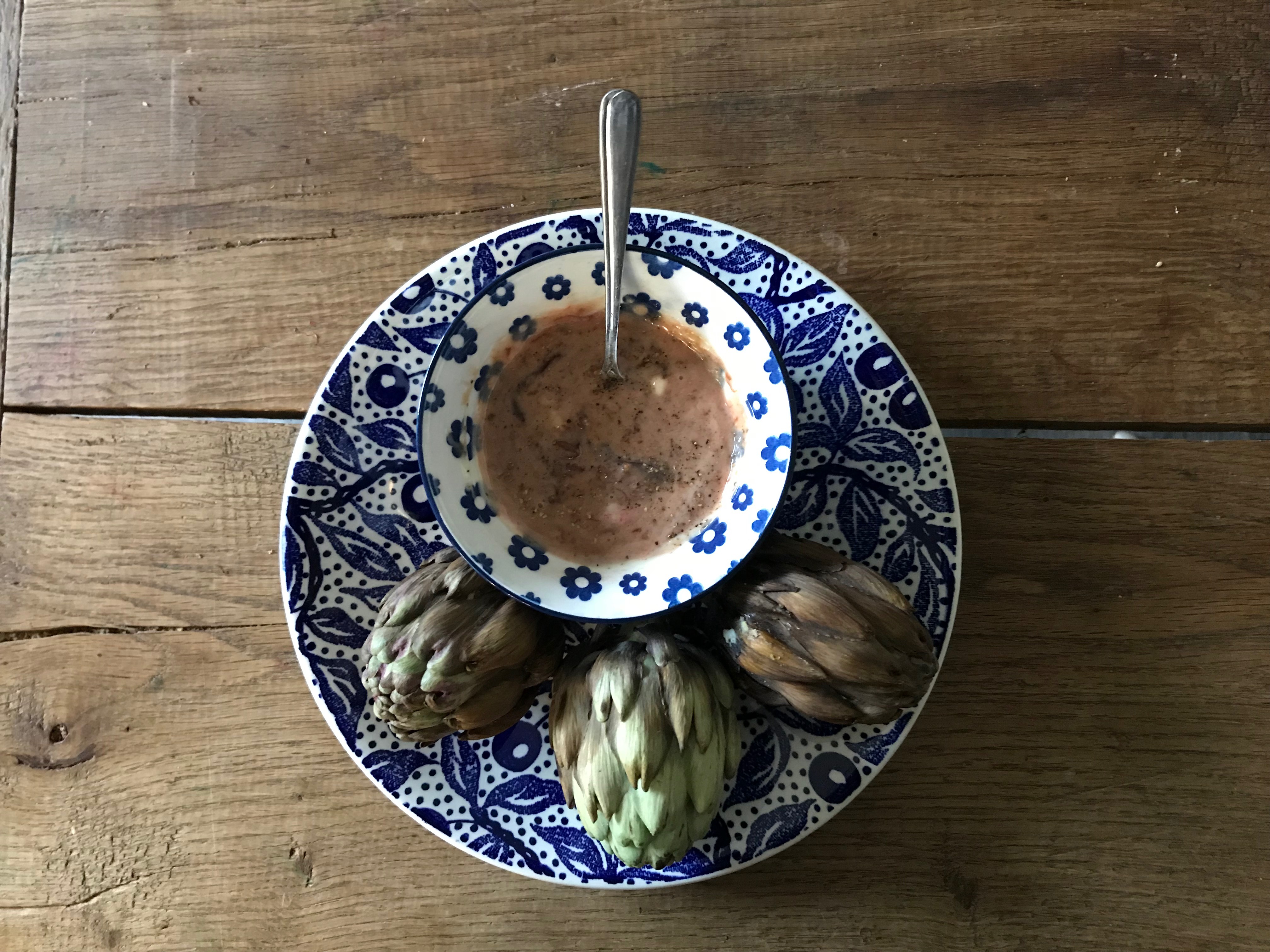 Het bramenjamsausje voor bij de artisjok