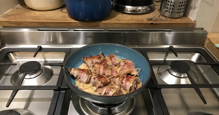 Saltimbocca kalfsfilet met salie en witte wijn