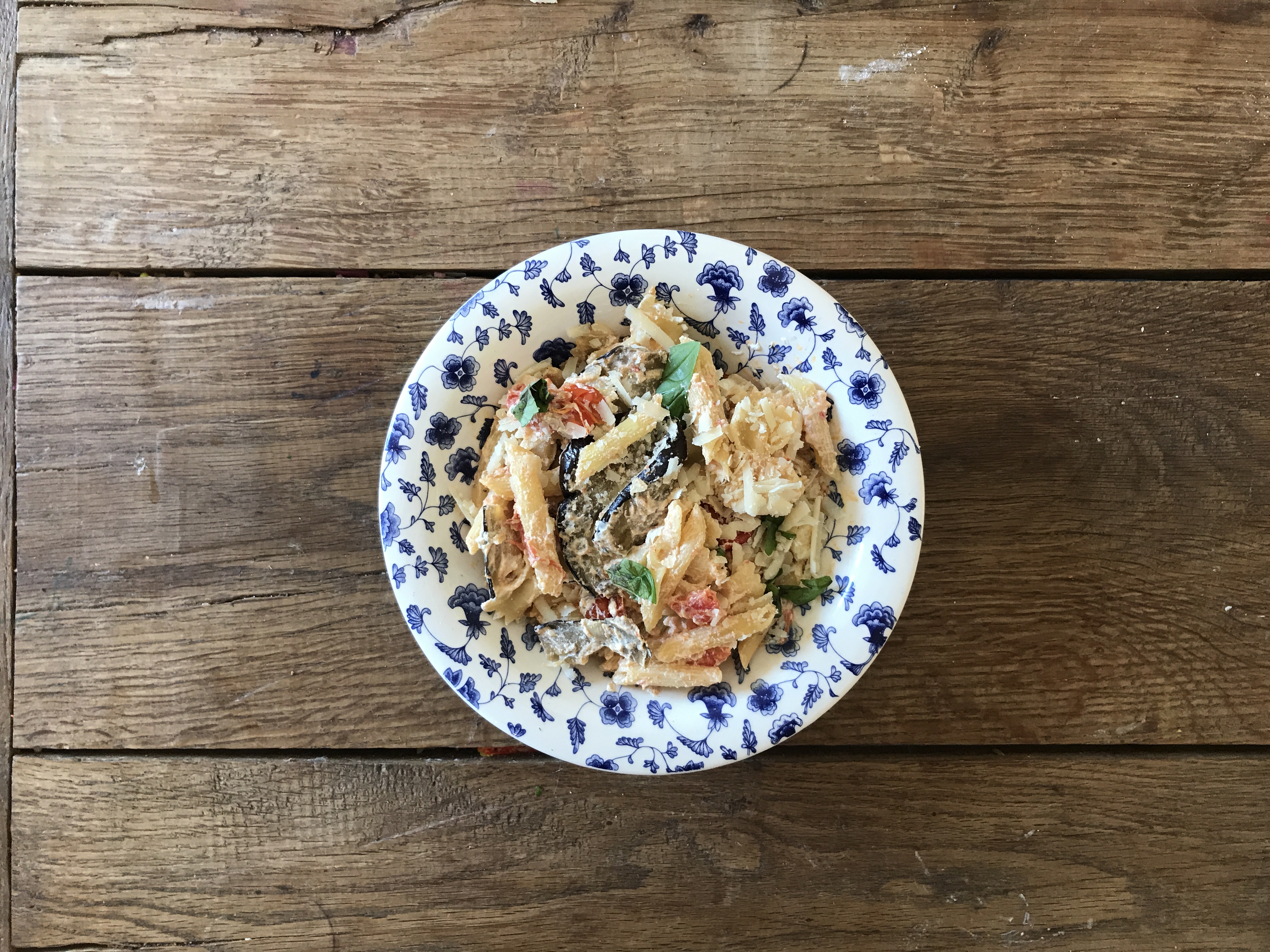citroen pasta met ricotta en aubergine